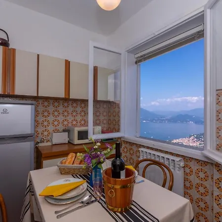 Nicoletta's View On Hills Appartement Stresa